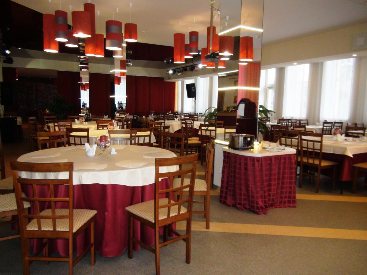 Vila Dainava Hotel Druskininkai Exterior photo